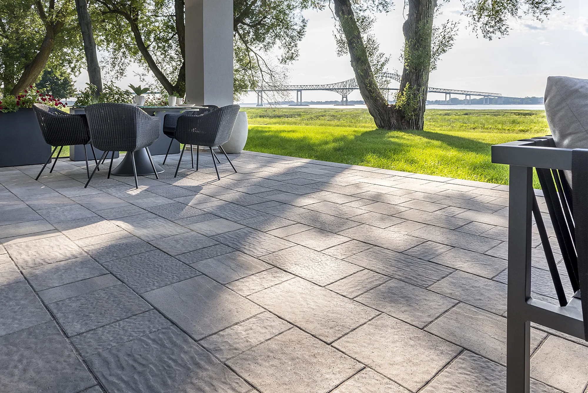 P 34 ZUKO GRANDE GRIS CIEL SKY GREY 204 sunnybrae low